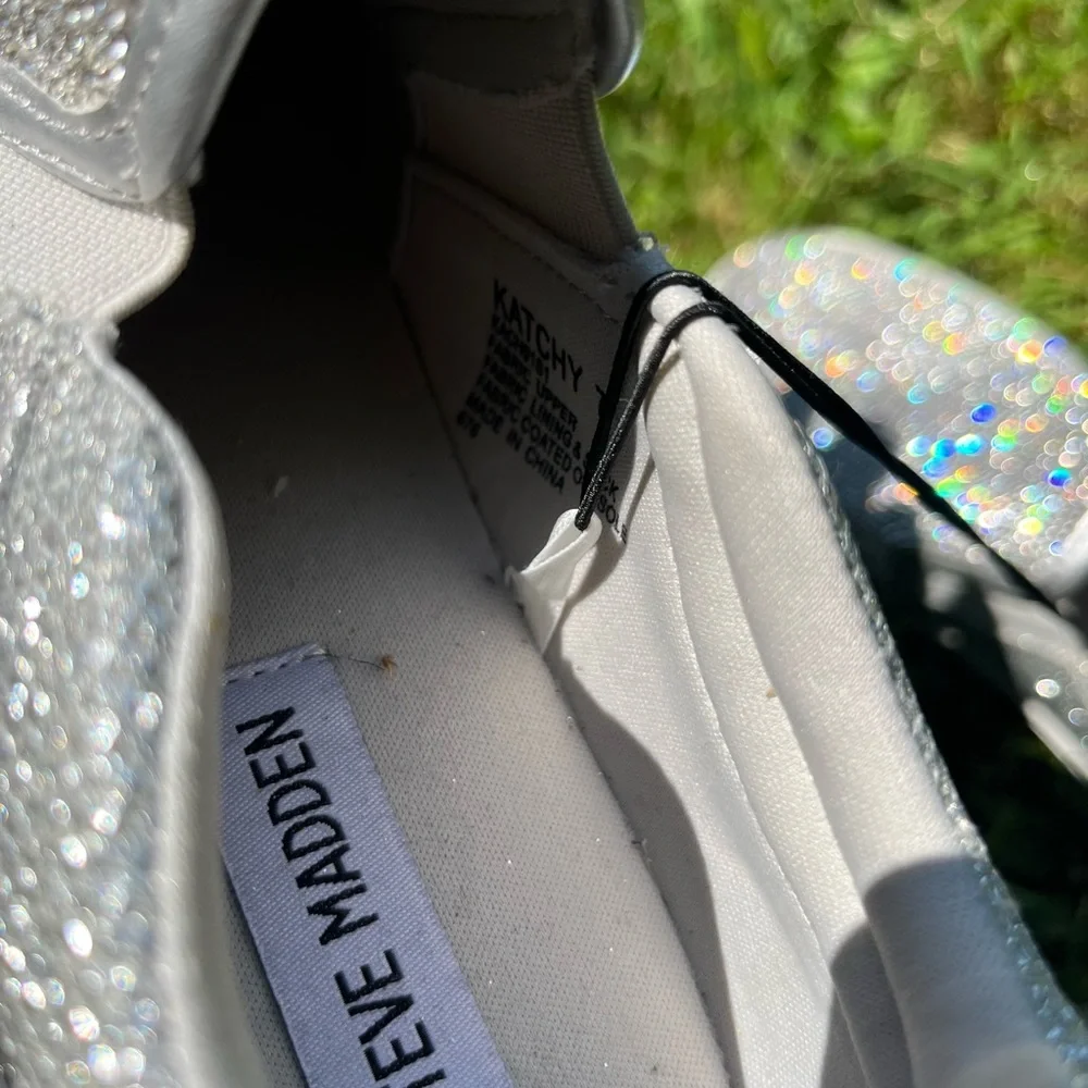 Sparkling elegance shoe size‎ 7